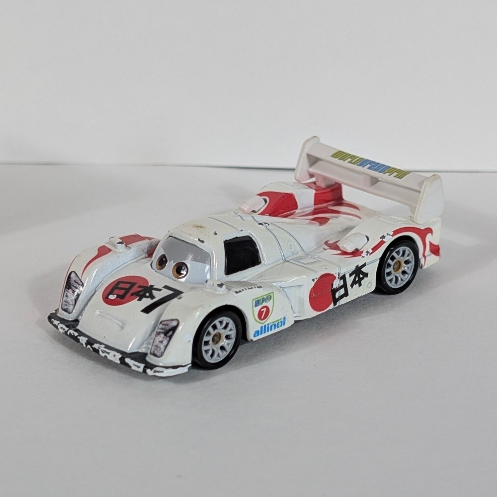 Disney Pixar Cars Shu Todoroki World Grand Prix Mattel Diecast Toy Car White Red